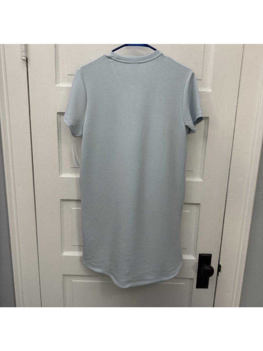 NWT Member’s Mark Sandwash T-Shirt Dress M Light Blue Short Sleeve Pockets - Picture 3 of 12